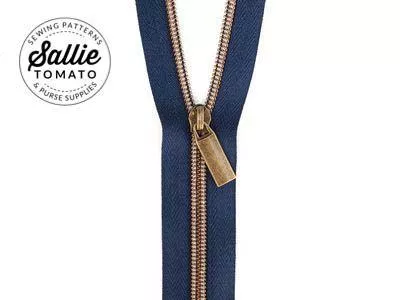 #5 Zippers by the Yard Navy Tae Antique Teeth
